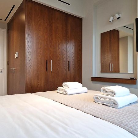 Aeon Residences - In The Heart Of Paphos Buitenkant foto