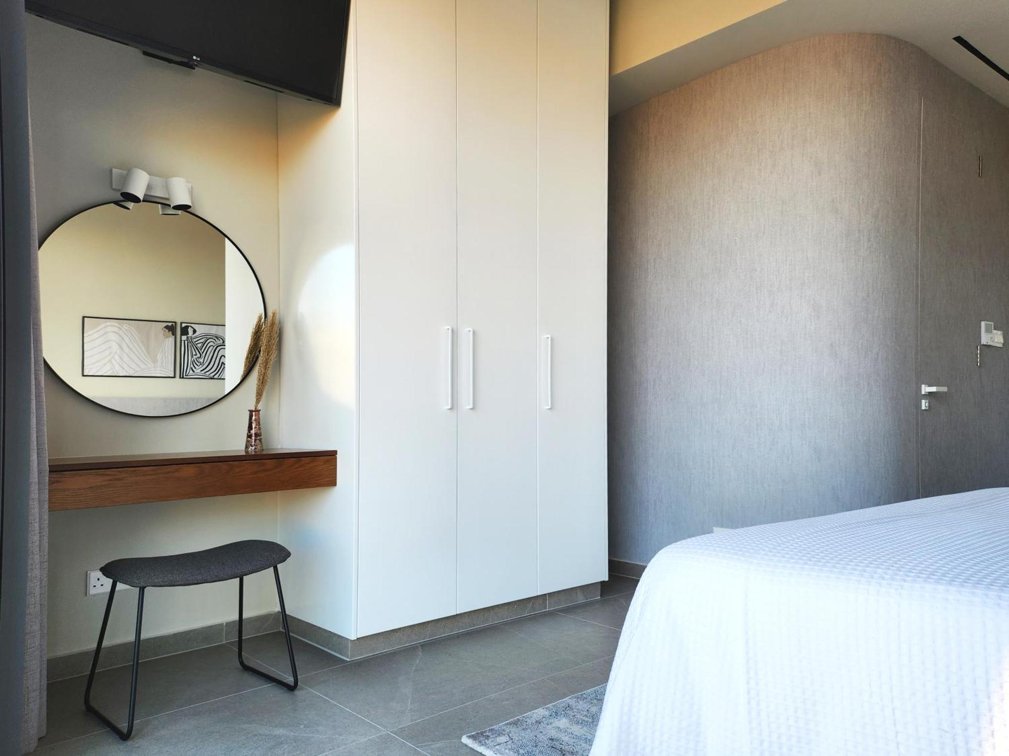 Aeon Residences - In The Heart Of Paphos Buitenkant foto