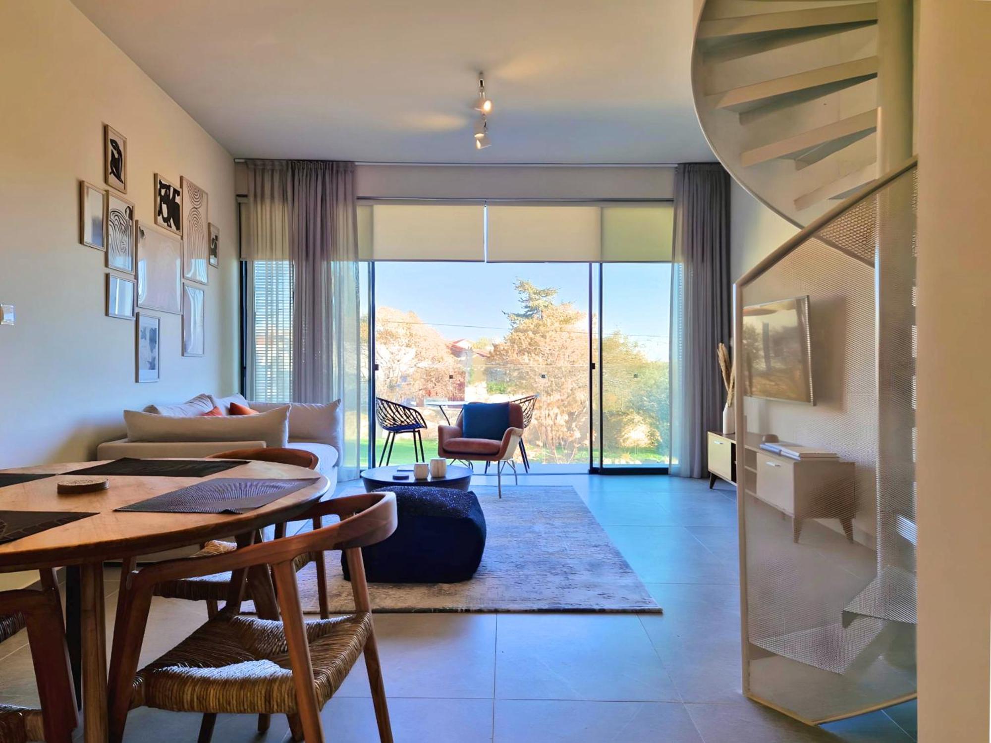 Aeon Residences - In The Heart Of Paphos Buitenkant foto